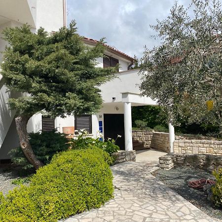 Apartments Lodra Пула Екстериор снимка