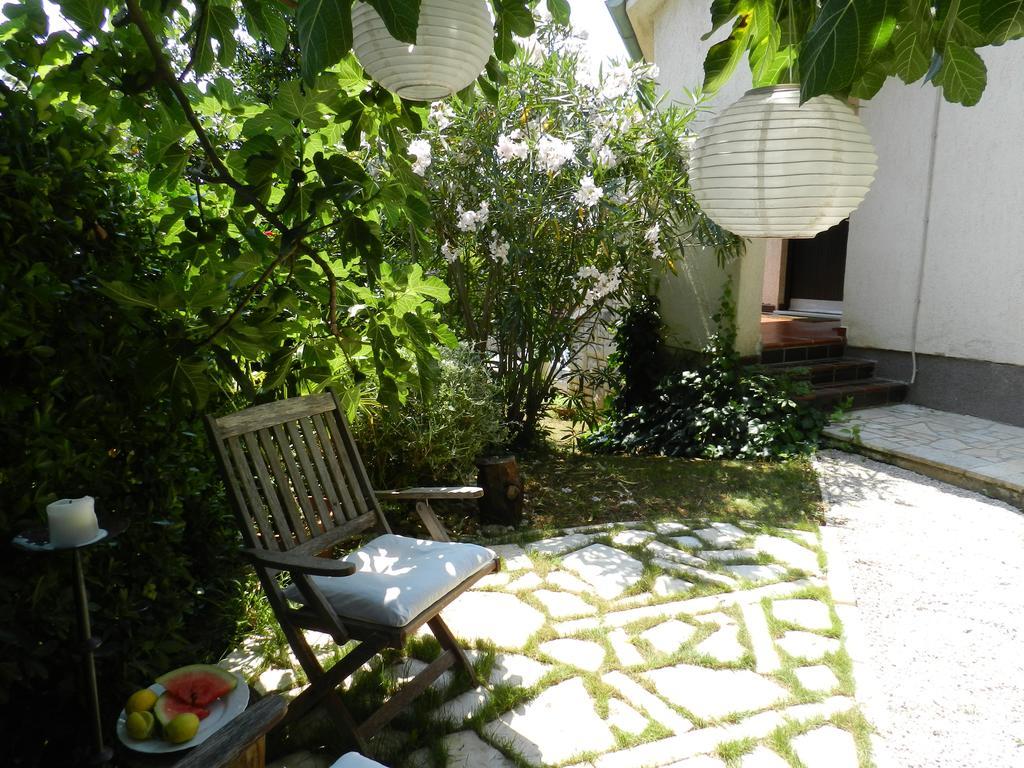 Apartments Lodra Пула Екстериор снимка
