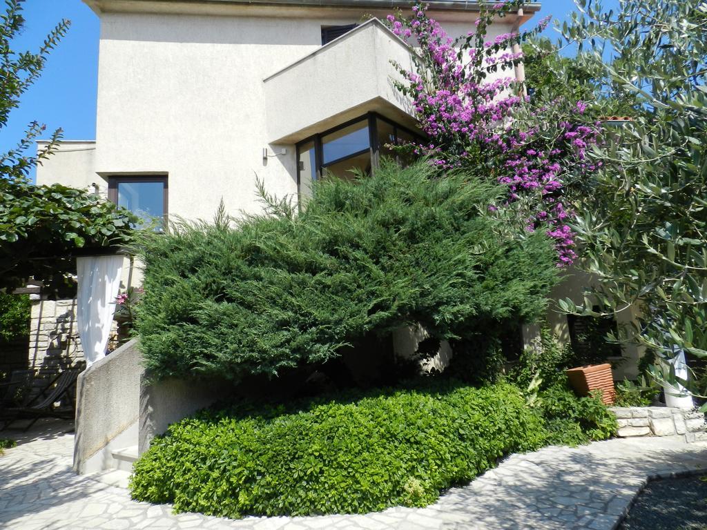 Apartments Lodra Пула Екстериор снимка