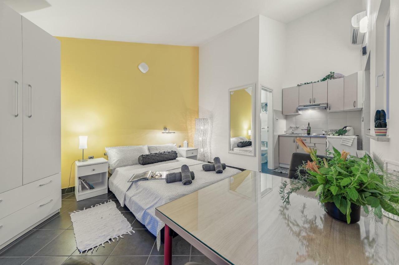 Apartments Lodra Пула Екстериор снимка