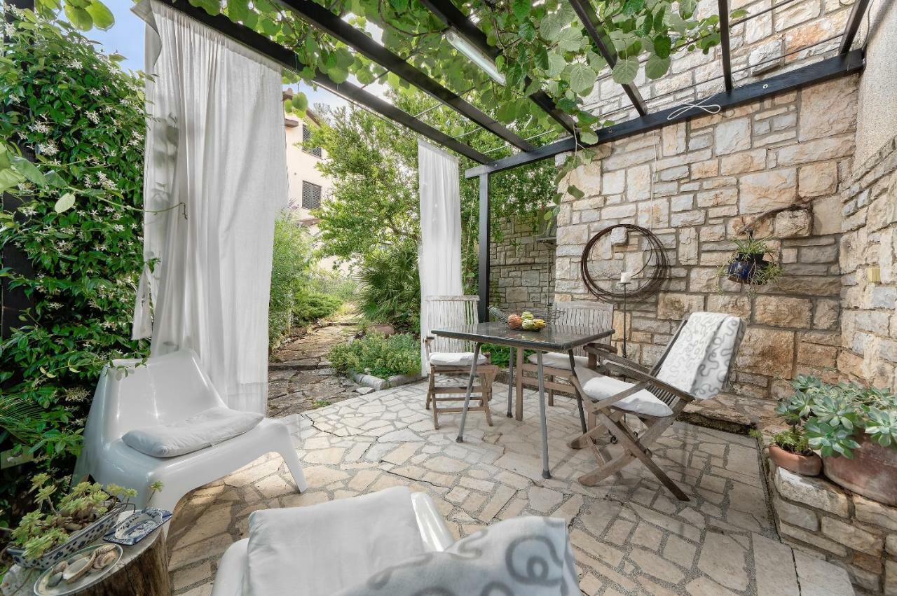 Apartments Lodra Пула Екстериор снимка